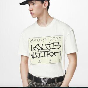 Men's Louis Vuitton  Louis Vuitton Signature Print Tee
